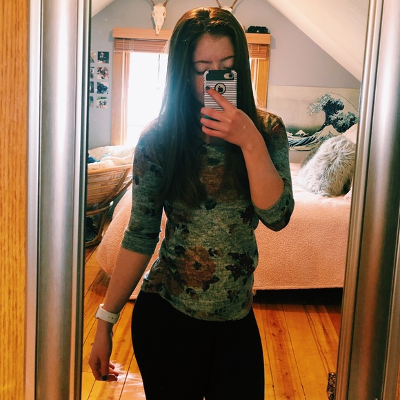 SOLD - Picture 2 of 6